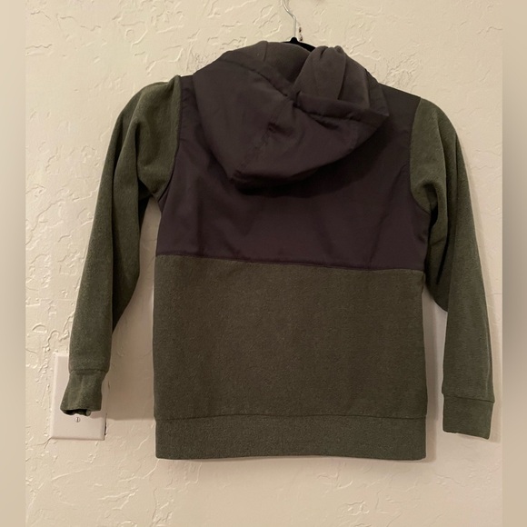 Columbia Boy's Full Zip Hoodie Fleece Jacket -
Cypress Heather /Shark. S(8). EUC - Picture 3 of 5